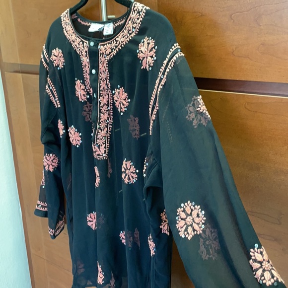 Cohabitat Gorgeous sheer embroidered tunic - Picture 7 of 10